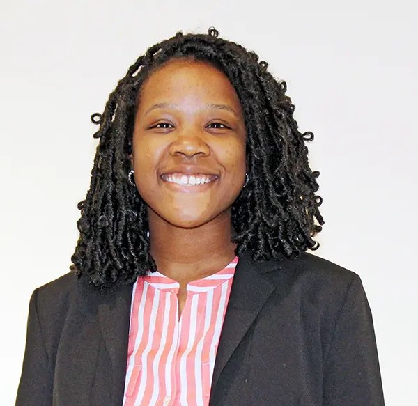 Photo of Zoe Vaughn